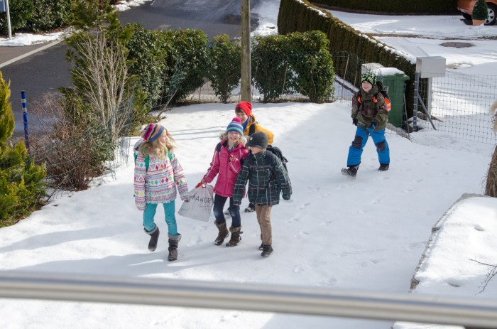 school children in Switzerland , JHT